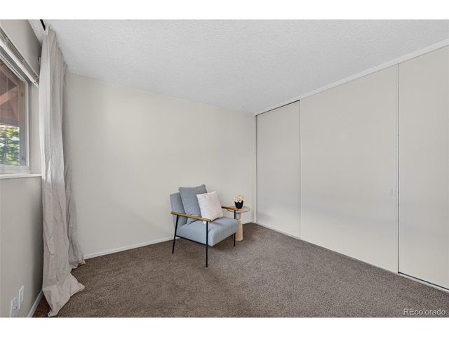 1306 S Carson Way, Aurora, CO 80012