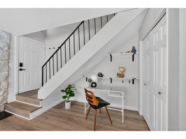 1306 S Carson Way, Aurora, CO 80012