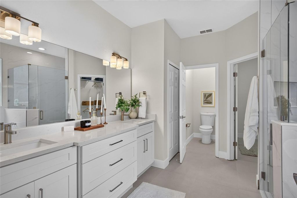 Image 29 of property listing at 24133 DENALI COURT, Lutz, FL 33559