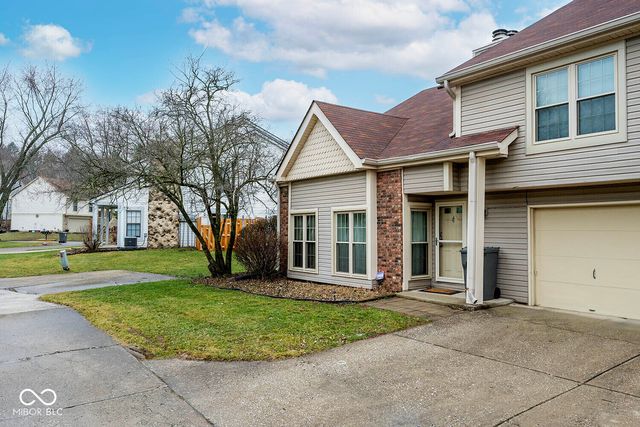 8012 Valley Farms Court, Indianapolis, IN 46214