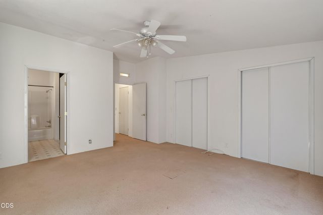 202 Pleasant View Road, Talent, OR 97540