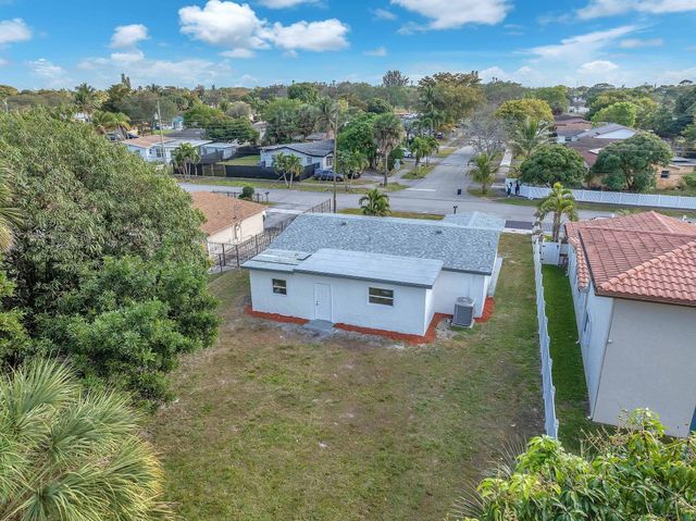 3531 NW 9th Court, Lauderhill, FL 33311