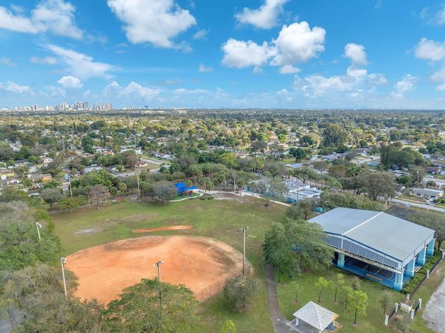 3531 NW 9th Court, Lauderhill, FL 33311