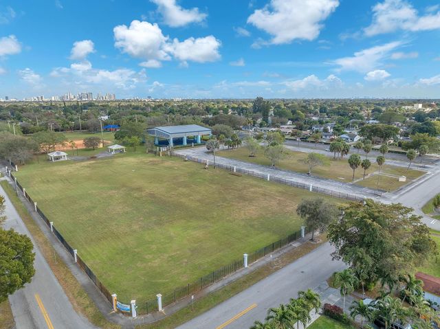 3531 NW 9th Court, Lauderhill, FL 33311