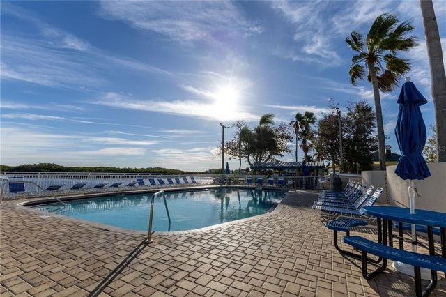3210 MANGROVE POINT DRIVE, Ruskin, FL 33570