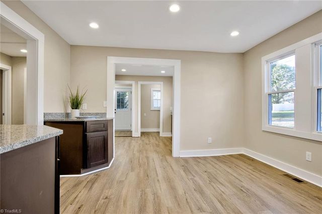 434 E Salisbury Street, Denton, NC 27239