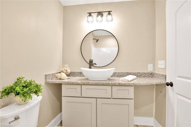 434 E Salisbury Street, Denton, NC 27239