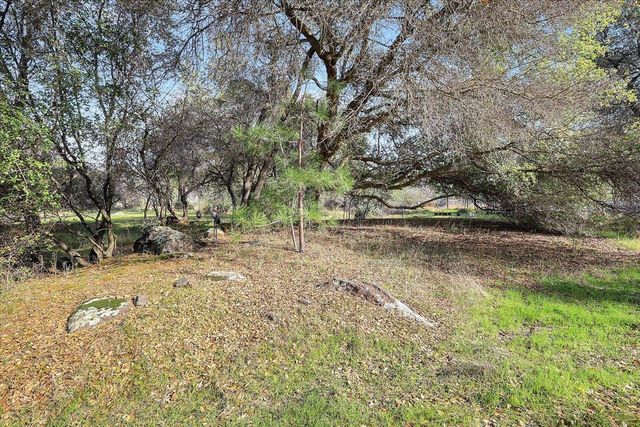 13980 Mountain House Rd, Nevada City, CA 95959