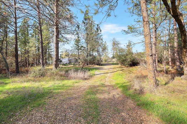13980 Mountain House Rd, Nevada City, CA 95959