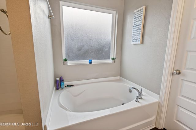 10557 Sweet Bay Drive, Gulfport, MS 39503