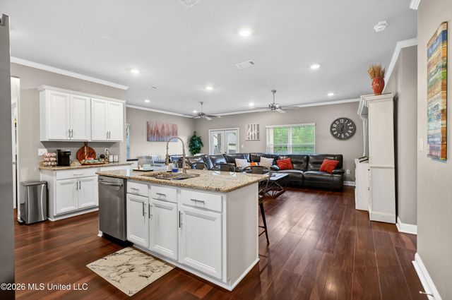 10557 Sweet Bay Drive, Gulfport, MS 39503