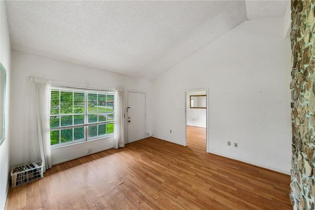 1548 FOXRIDGE RUN SW, Winter Haven, FL 33880