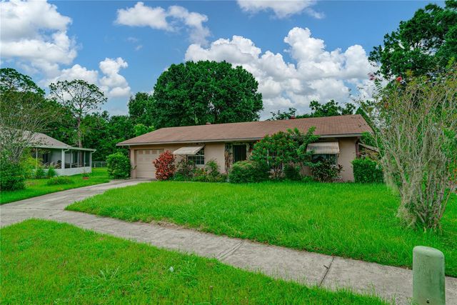 1548 FOXRIDGE RUN SW, Winter Haven, FL 33880
