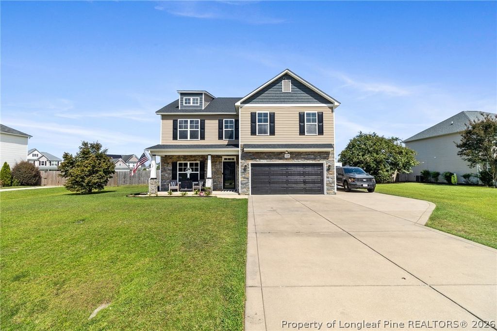 6648 Carriage Crossing Road, Hope Mills, NC 28348 — exterior