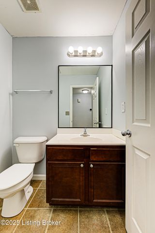 6106 Dewitt Dr, Louisville, KY 40258