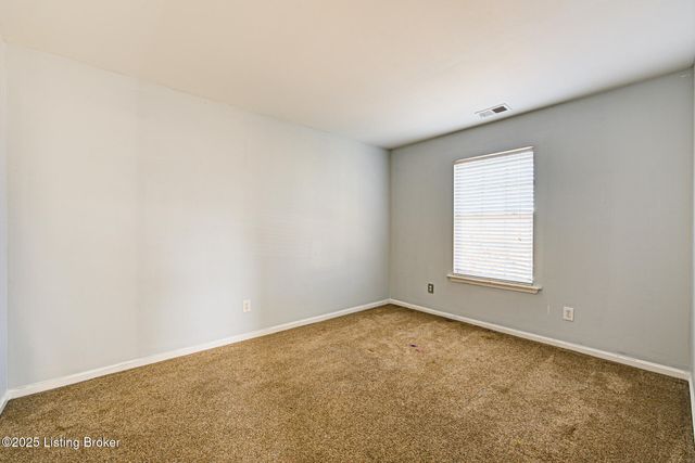 6106 Dewitt Dr, Louisville, KY 40258