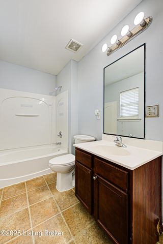 6106 Dewitt Dr, Louisville, KY 40258