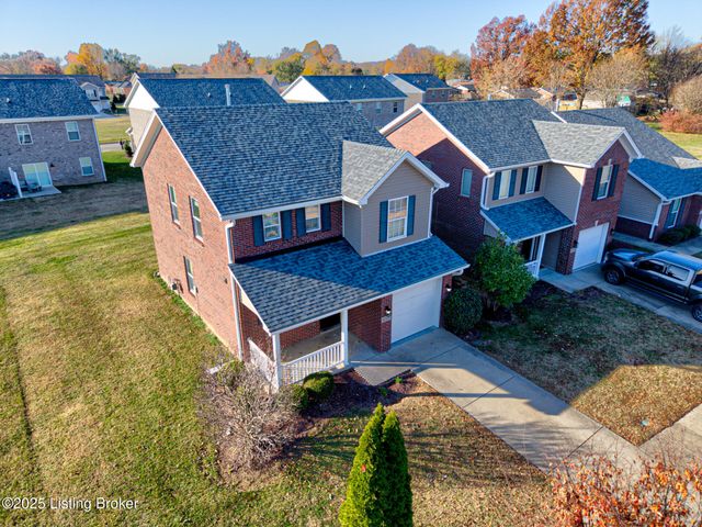 6106 Dewitt Dr, Louisville, KY 40258