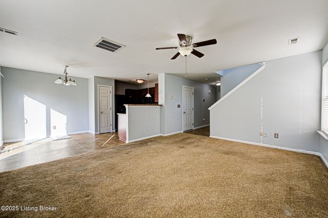 6106 Dewitt Dr, Louisville, KY 40258