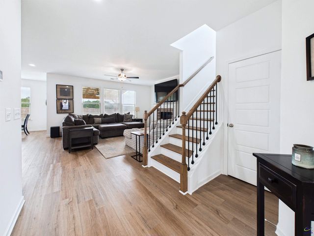300 David's Place Drive, Warner Robins, GA 31088