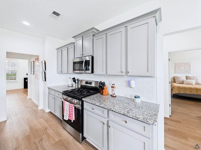 300 David's Place Drive, Warner Robins, GA 31088
