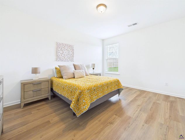 300 David's Place Drive, Warner Robins, GA 31088