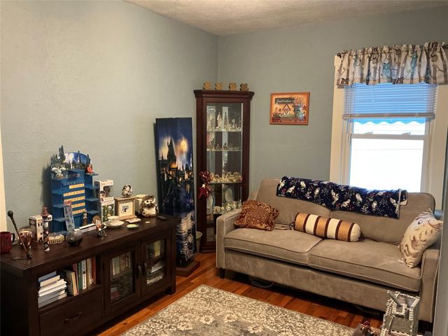 1148 W 40TH Street, Erie, PA 16509