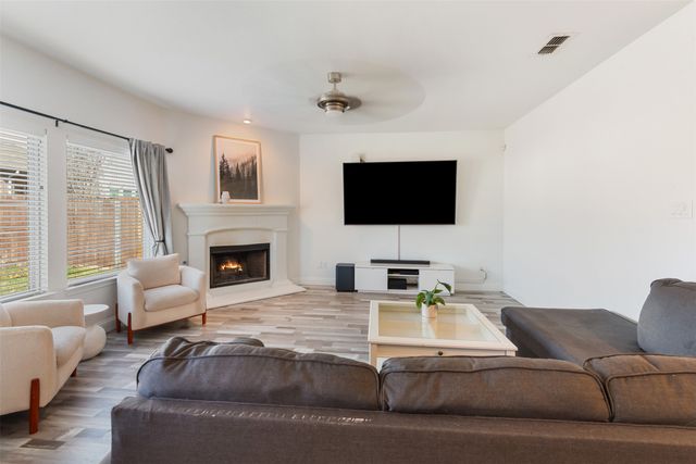 15725 Carlton Oaks Drive, Fort Worth, TX 76177