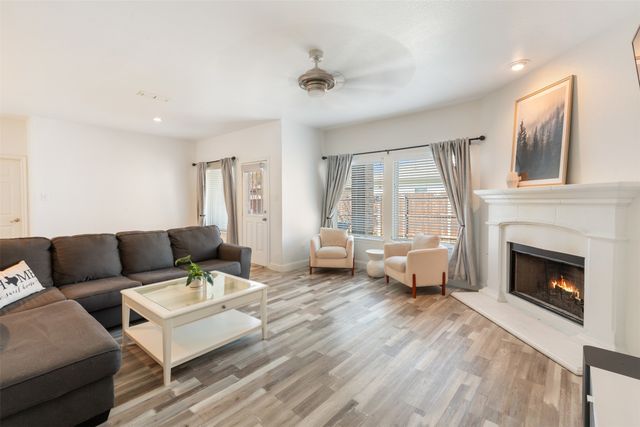 15725 Carlton Oaks Drive, Fort Worth, TX 76177