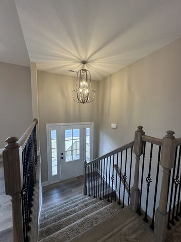 772 Lillian Grace Dr, Clarksville, TN 37043