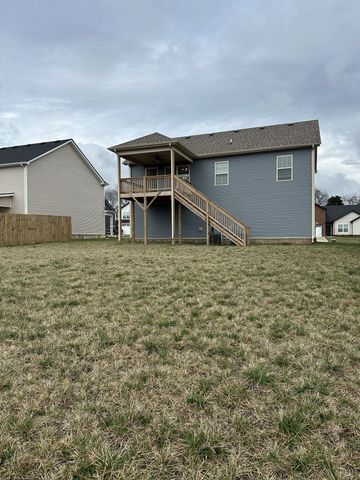 772 Lillian Grace Dr, Clarksville, TN 37043