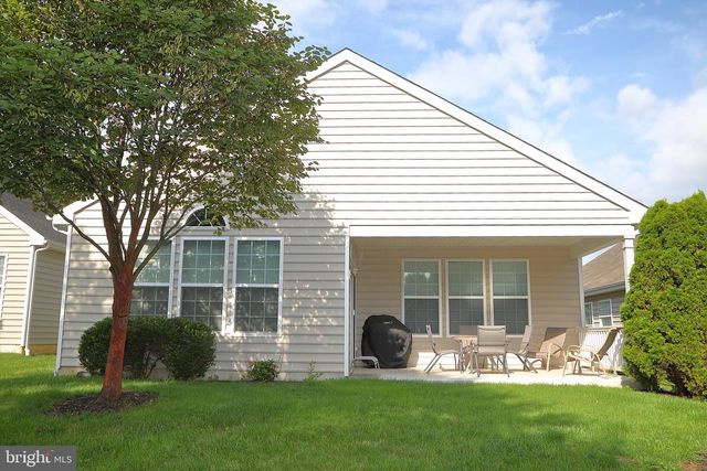 663 THOREAU DR, Mount Joy, PA 17552