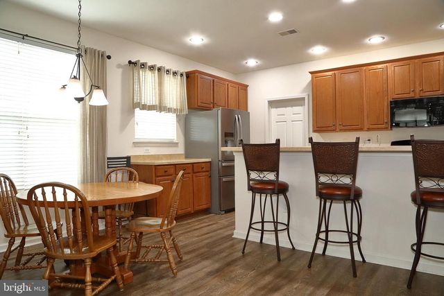 663 THOREAU DR, Mount Joy, PA 17552