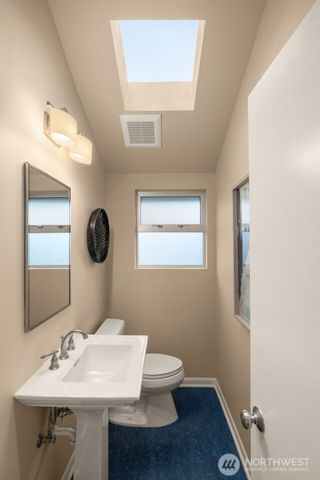 5930 Wilson Avenue S, Seattle, WA 98118