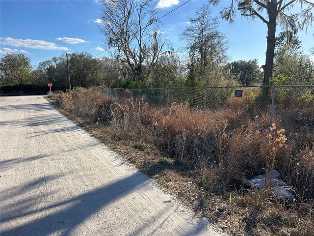 6000 US HIGHWAY 98 W, Frostproof, FL 33843