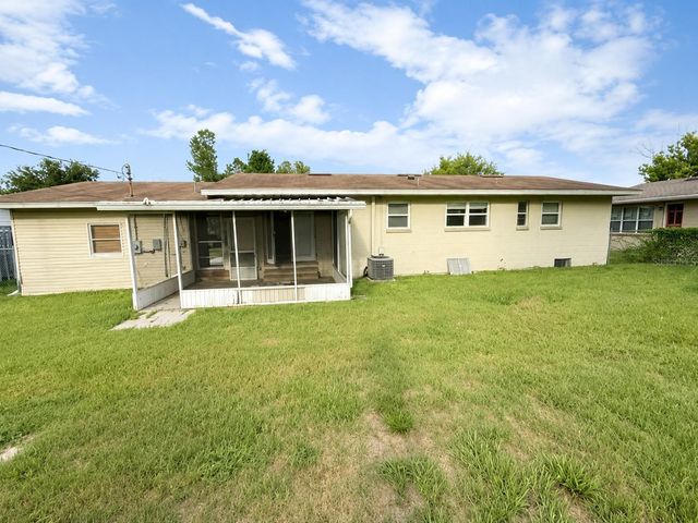 409 MONTGOMERY AVENUE, Lakeland, FL 33801