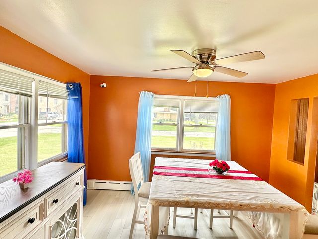 901 S Westgate Road, Des Plaines, IL 60016