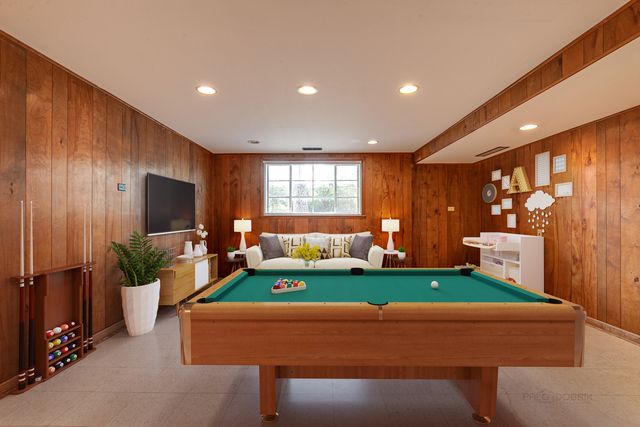 370 MADISON Avenue, Glencoe, IL 60022