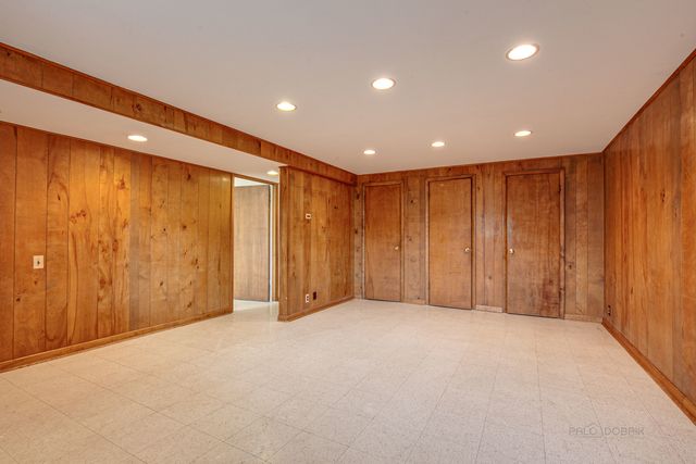 370 MADISON Avenue, Glencoe, IL 60022