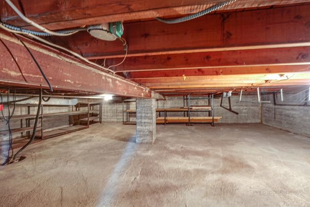 370 MADISON Avenue, Glencoe, IL 60022