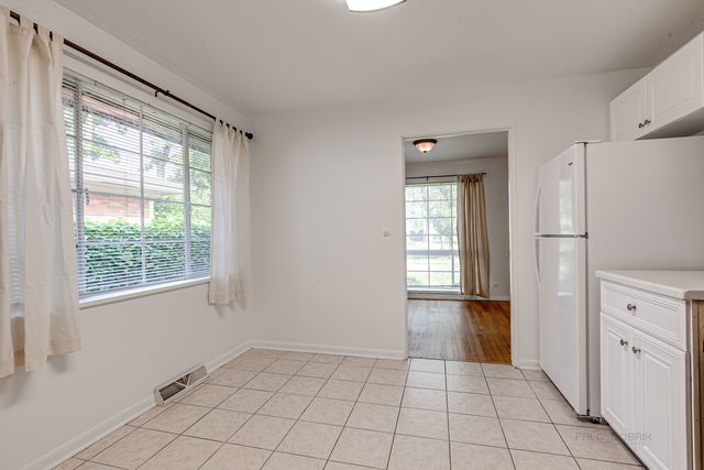 370 MADISON Avenue, Glencoe, IL 60022