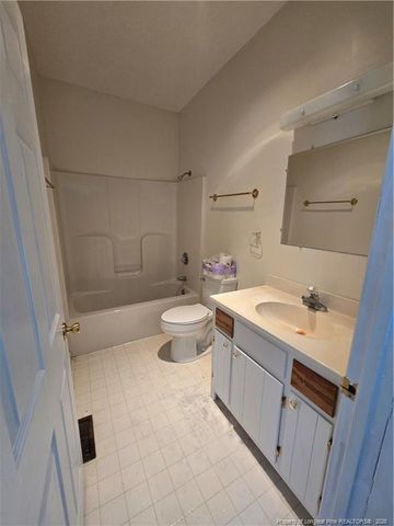 5076 Sanderosa Rd Road, Fayetteville, NC 28312