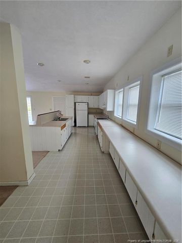 5076 Sanderosa Rd Road, Fayetteville, NC 28312