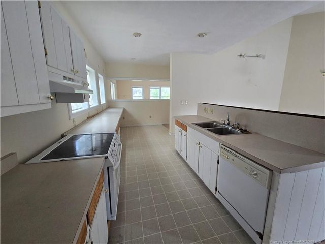 5076 Sanderosa Rd Road, Fayetteville, NC 28312