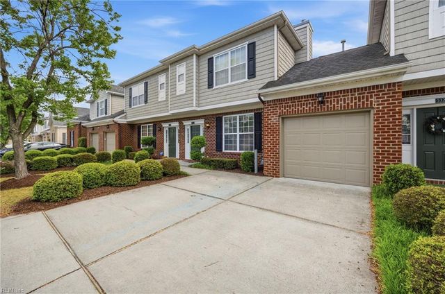 5325 Brinsley LN, Virginia Beach, VA 23455