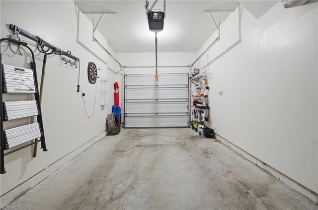 5325 Brinsley LN, Virginia Beach, VA 23455