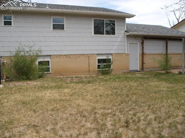 7349 Colonial Drive, Fountain, CO 80817