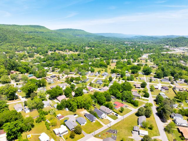 37 Myrtle Avenue, Chattanooga, TN 37419