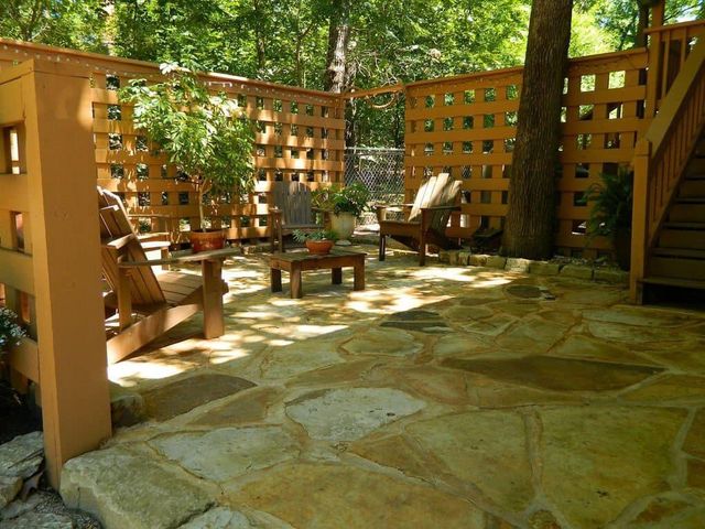 60 Montego Drive, Kimberling City, MO 65686