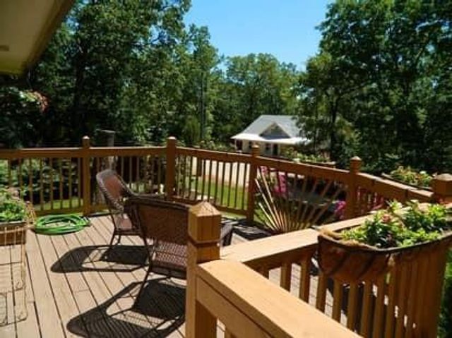 60 Montego Drive, Kimberling City, MO 65686